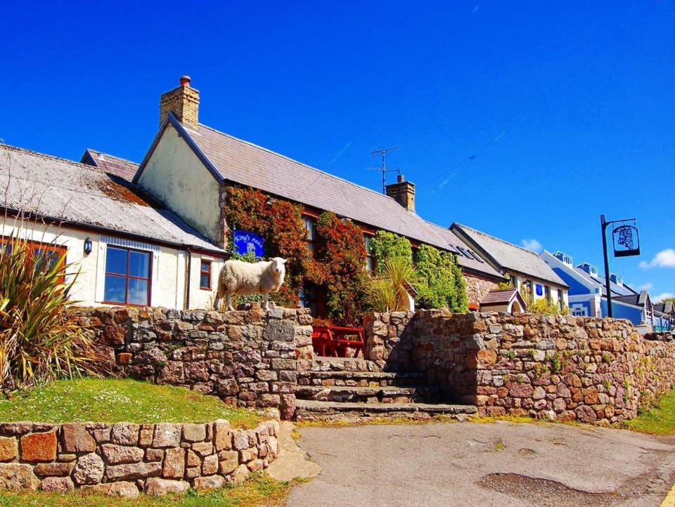 King'S Head Inn Llangennith Luaran gambar