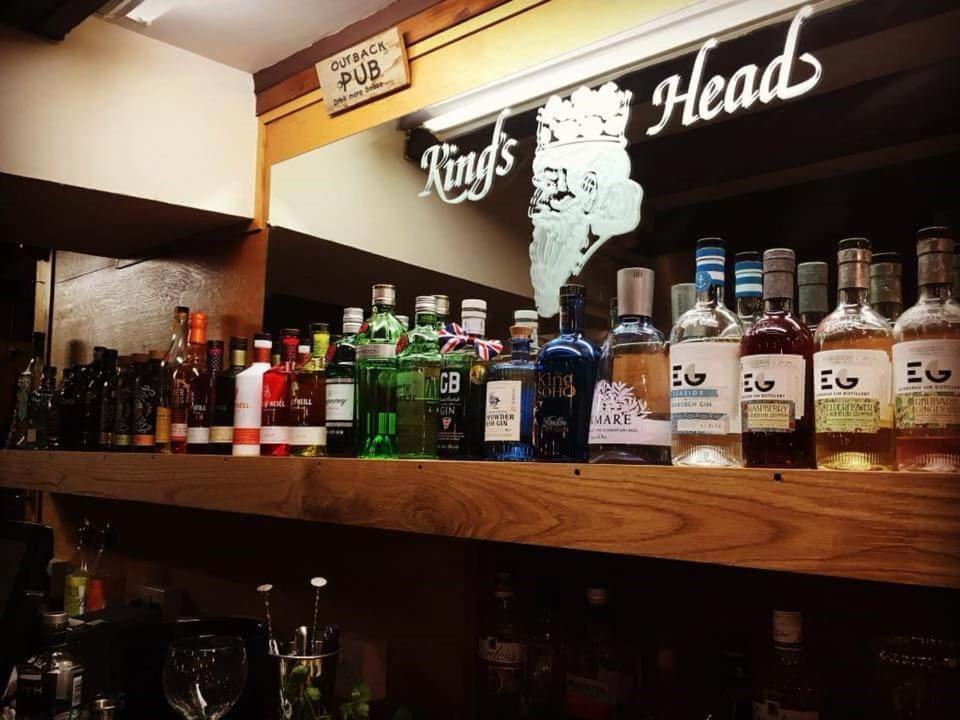 King'S Head Inn Llangennith Luaran gambar